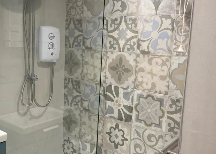 Luxury By The Coast- Sleeps 4 公寓 *