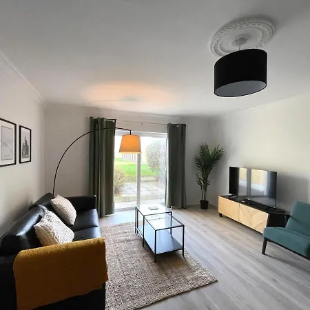 Apartment Luxury By The Coast- Sleeps 4 Galway